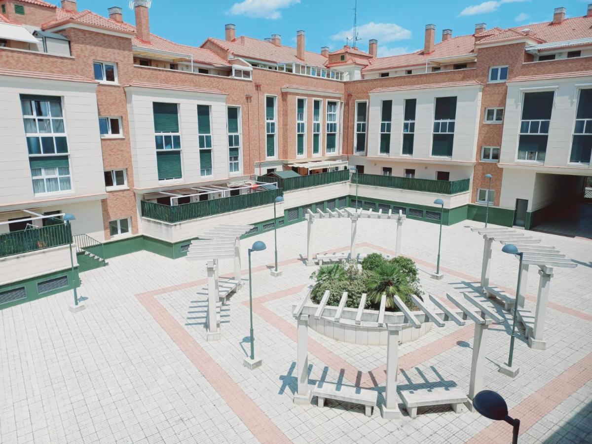Apartamento Para 5 Personas Con Garaje A 10 Minutos De Valladolid Exterior photo